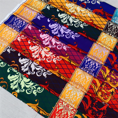 Etek için Kraliyet Mavi% 100 Polyester Dijital Baskı Kumaş